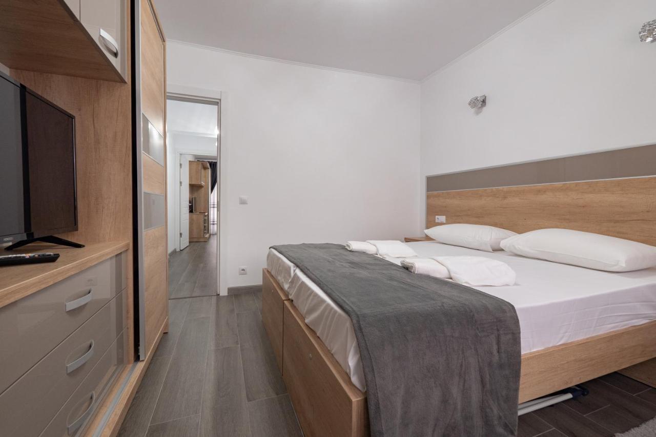 Luxury Ultracentral Piteşti Esterno foto