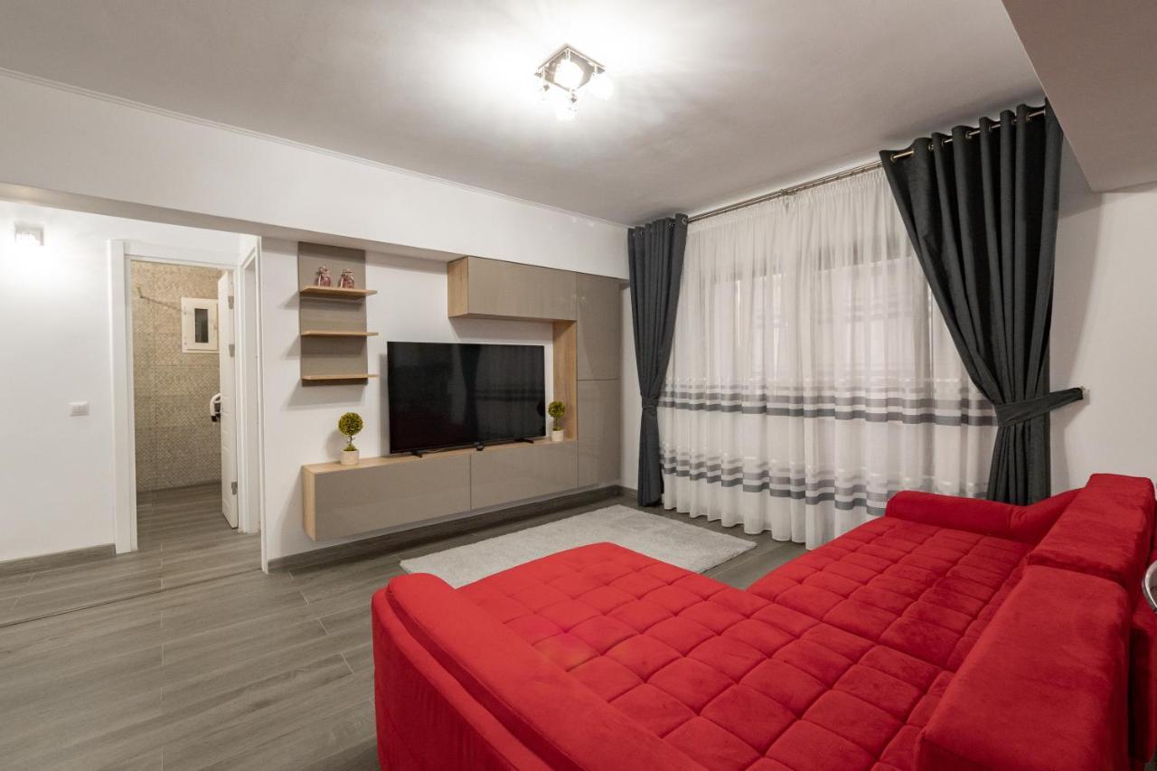 Luxury Ultracentral Piteşti Esterno foto